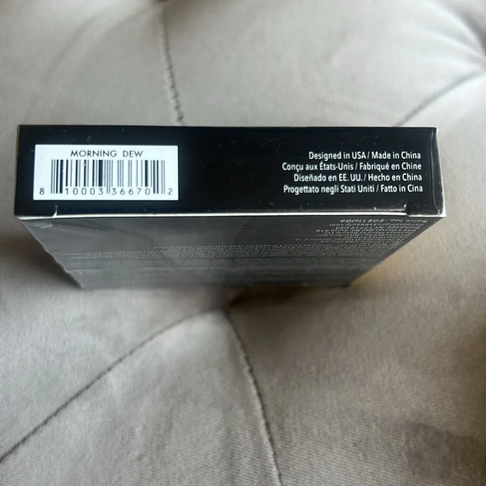 DM Dew Wet Balm - Highlighting Face & Body Balm - NWT - Morning Dew - Picture 3 of 6